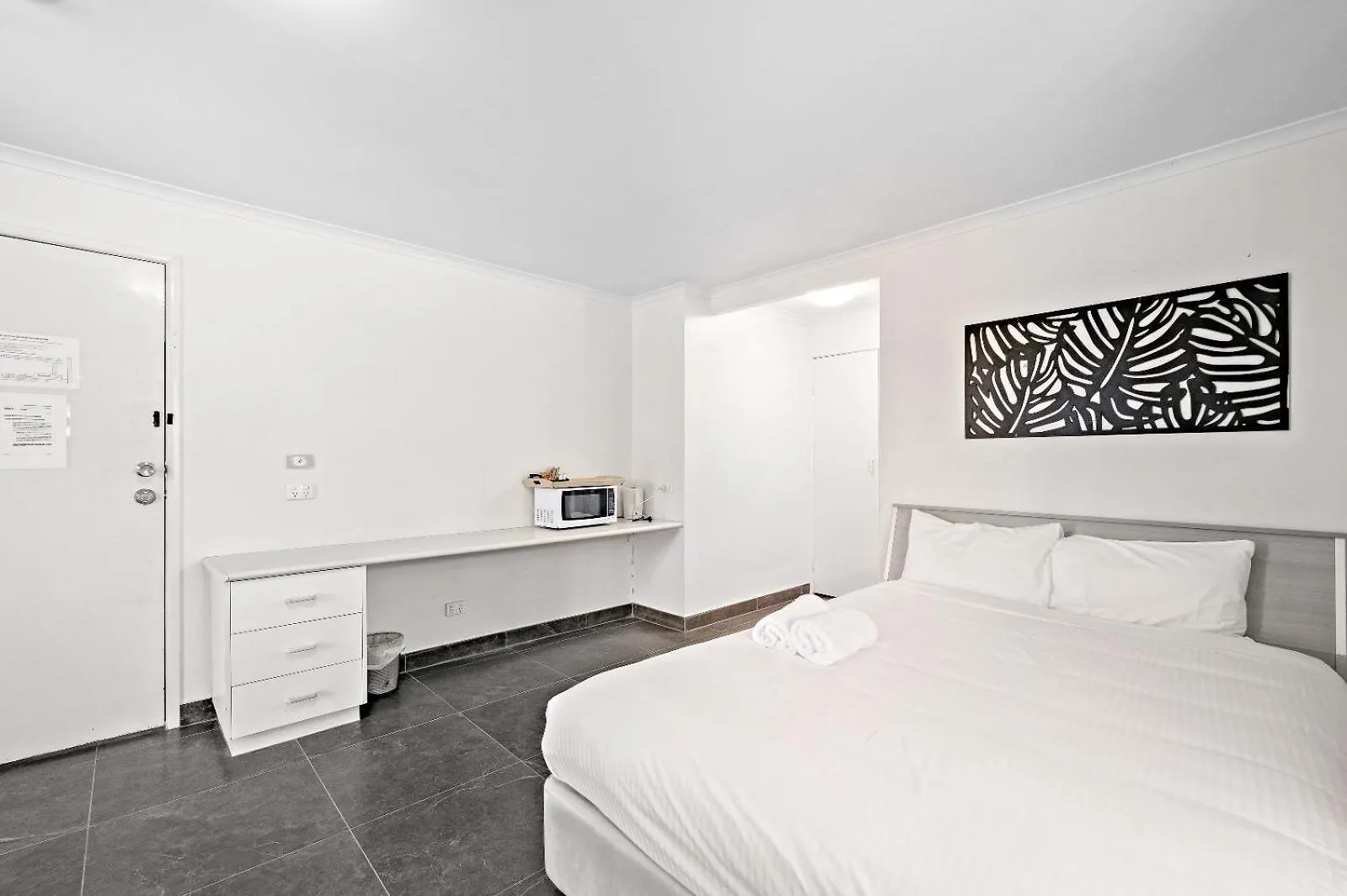 Gladstone Cbd Motel Hotel